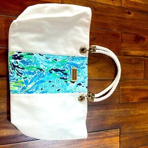 Lilly Pulitzer NEW Large Tote with Zipper.